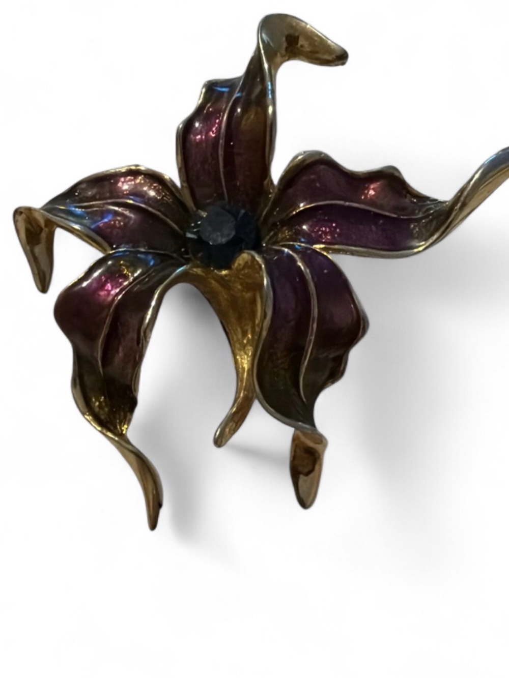 Vintage Gold Tone Lily Purple Enamel Brooch Rhinestone Flower Unmarked Pin